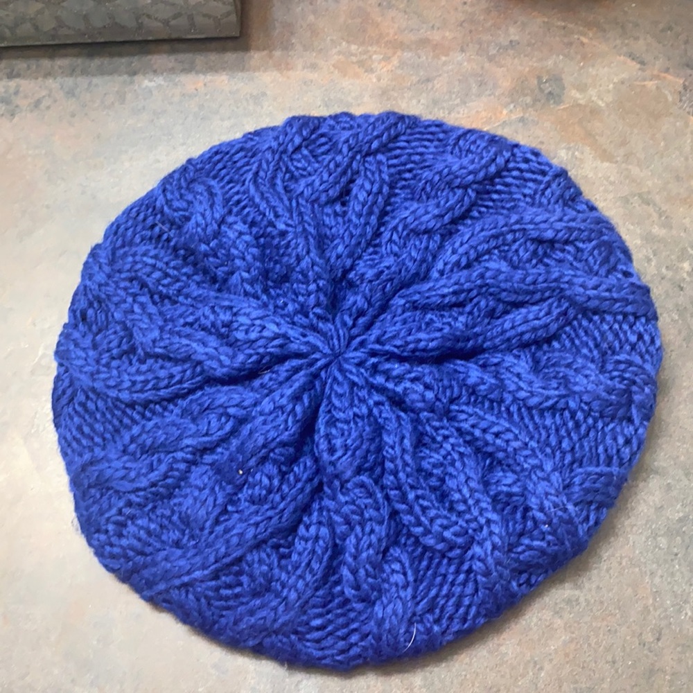 Beret hat